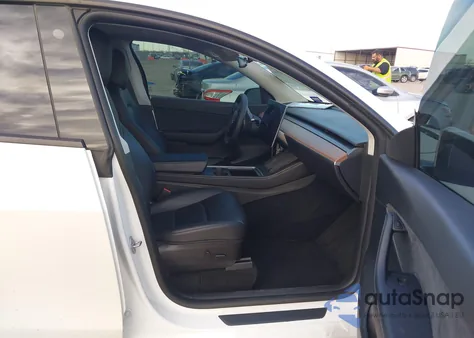 2022 Tesla Model Y Long Range Dual Motor All-Wheel Drive from USA, damaged, VIN 7SAYGDEE8NF387788